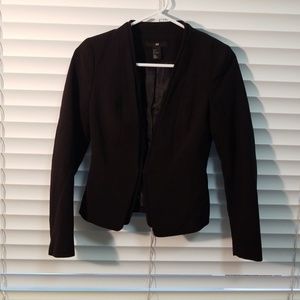 Sexy fitted black blazer